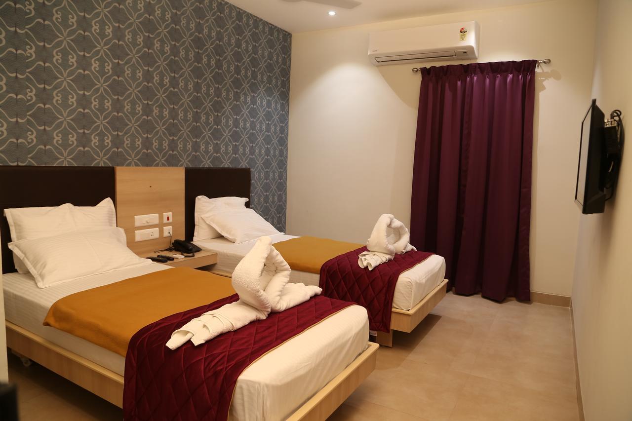The Palm Residency- Ariyanoor Hotel Salem Bagian luar foto